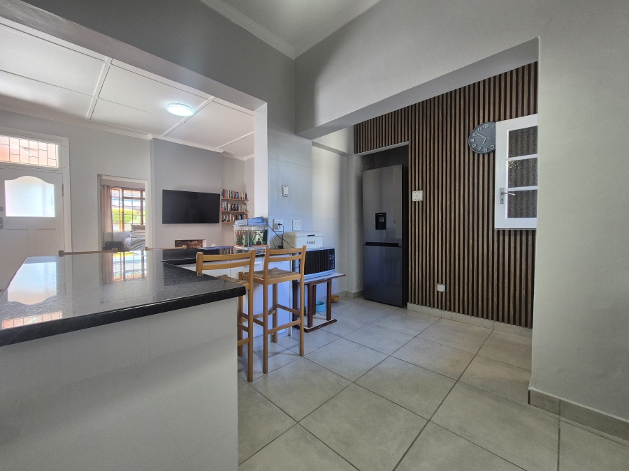 3 Bedroom Property for Sale in Claremont Western Cape